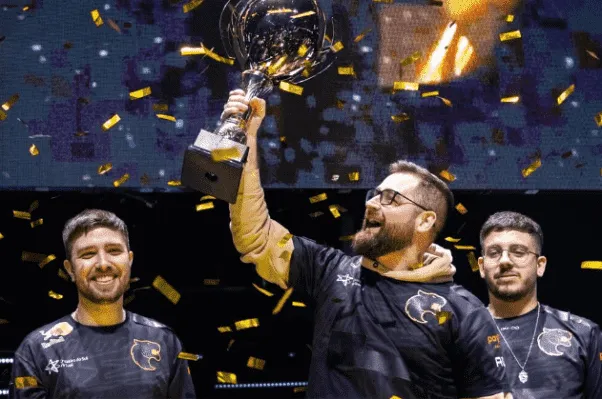 Fallen Assume capitania da Furia Esports CS