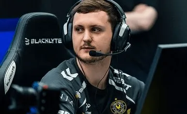 trajetória de mezii no CS
