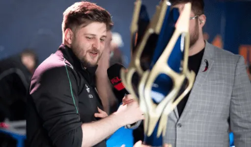 história da Team Falcons no CS