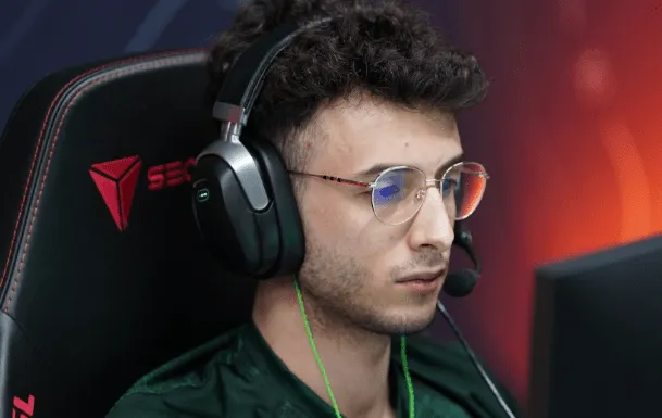 carreira de José shr no CS