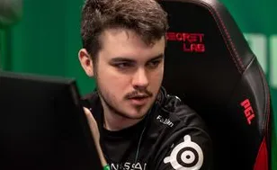 trajetória de broky no CS