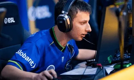 história da 9z no CS